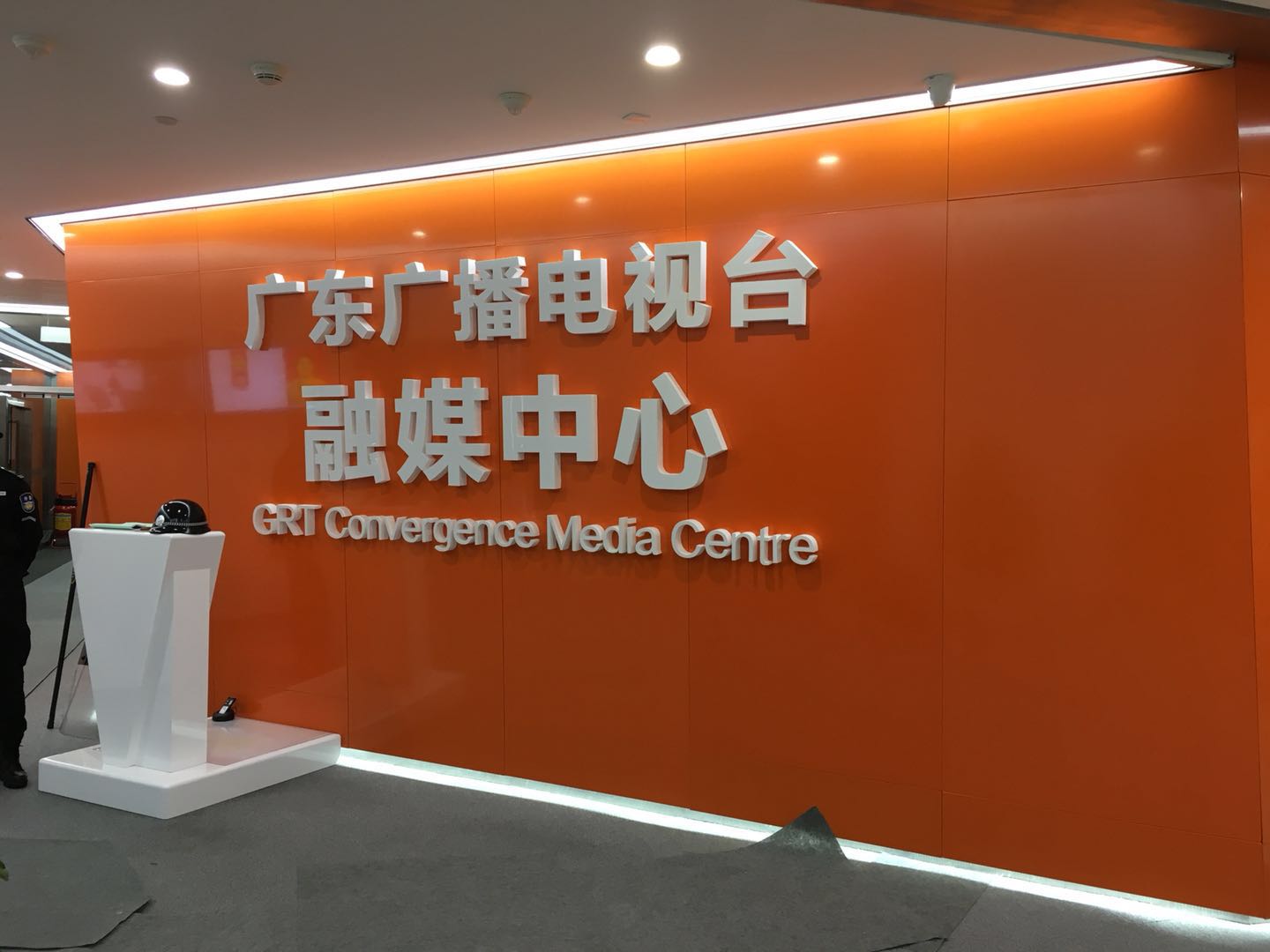 亞克力廣告牌如何清洗？